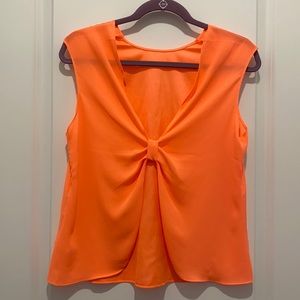 Bow back tank top SZ small